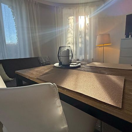 Paterre Wohnung In Der Rosa Villa 泽尔布 外观 照片