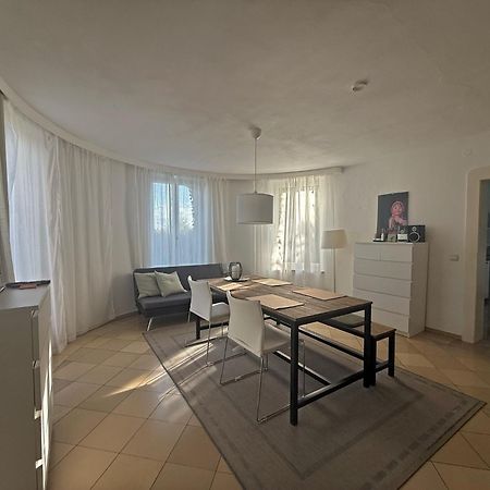 Paterre Wohnung In Der Rosa Villa 泽尔布 外观 照片